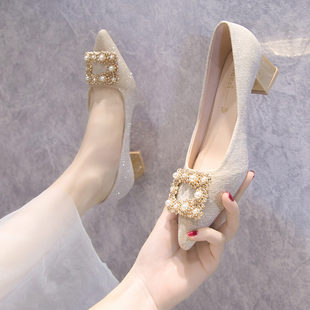主婚纱婚鞋2024年新娘鞋金色，高跟鞋不累脚少女粗跟伴娘水晶鞋