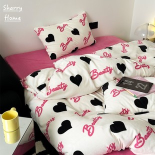 芭比粉色字母黑色爱心，冬加厚牛奶绒简约少女，床单床笠式床上四件套