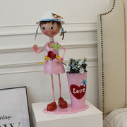 定制卡通创意铁皮娃娃幼儿园家居客厅儿童房间装饰可爱脚踏落地大