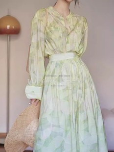 THEORY FRESH法式气质设计感雪纺绿色印花衬衫半身裙两件套女夏季