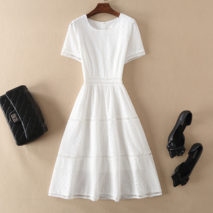 断码夏新气质优雅女装白色镂空短袖蕾丝连衣裙修身显瘦A字裙