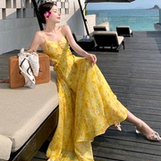 2023法式柠檬黄连衣裙碎花长裙印花度假沙滩裙海边度假三亚