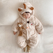 新生婴儿衣服冬款女宝宝，连体衣套装加厚新年冬装，棉服哈衣外出抱衣