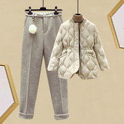 小个子冬季时尚三件套女装针织毛衣+羽绒棉服棉衣外套+加厚毛呢裤