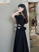 法式垂坠感镂空连衣裙女夏季设计感小众收腰显瘦露腰小黑裙子