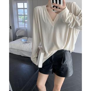 丝绒t恤女长袖中长款宽松正肩v领上衣女黑色高级感打底衫秋冬新款