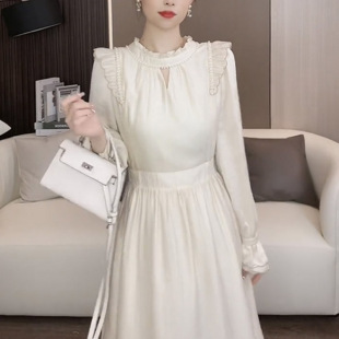 秋冬2022年蝴蝶结木耳边雪纺连衣裙仙女设计感小众气质女神范