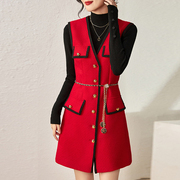 时尚半高领长袖弹力针织打底衫+单排扣无袖红色背心连衣裙两件套