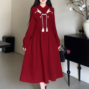秋冬大码复古国风新中式重工刺绣设计感流苏假两件酒红色连衣裙子