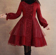 春秋冬修身复古欧根纱蕾丝，拼接毛呢中长款大衣红裙摆外套红丹