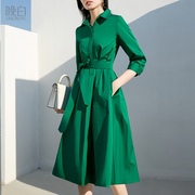 晚白2024春装法式森女轻奢设计感翻领衬衫绿色连衣裙女纯棉