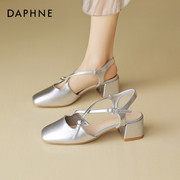 达芙妮法式包头凉鞋女夏季2024低跟一字带银色玛丽珍时装单鞋