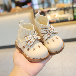 秋冬季女宝宝鞋子加绒1一2岁小童公主短靴子，婴儿二棉鞋软底小皮鞋