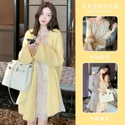 孕妇装秋装套装韩版时尚款针织，黄色长袖毛衣休闲连衣裙秋季两件套