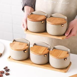 日式陶瓷竹木盖调味罐调料盒厨房调味料收纳罐餐厅家用盐糖罐套装