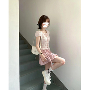 韩系甜美时尚蝴蝶结短袖女设计感小众泡泡袖，格子上衣粉色短裙套装