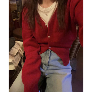 秒发!韩国br*nch气质，显白设计红色，v领单排扣羊毛针织开衫外套女