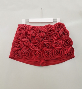 高级感小众高奢重工立体玫瑰花朵装饰迷你短裤潮品时髦精法式裙裤