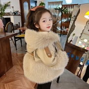 女童仿皮草外套2023冬季韩版儿童加绒皮衣时尚，潮流大毛领上衣