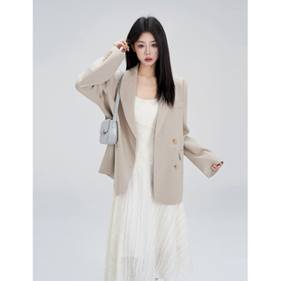 一颗小野莓时尚气质，设计感韩版西服宽松休闲上衣春秋西装外套