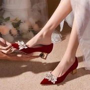 红色结婚鞋子新娘鞋2022秋冬秀禾婚纱两穿孕妇粗跟不累脚婚鞋