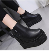 厚底松糕鞋12cm坡跟超高跟，短靴秋冬防水台女靴绒面黑色马丁靴