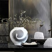 极简陶瓷花瓶摆件软装家居，餐桌干花花器，现代新中式样板房花插装饰