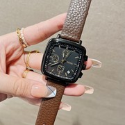  韩版日历潮流表盘方形表带手表女时尚石英真皮皮带国产腕表