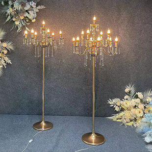 婚庆道具婚礼舞台布置铁艺电镀金色，多头水晶路引灯，立式t台装饰灯