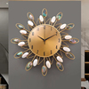 贝壳轻奢挂钟客厅家用2022挂表现代简约创意时钟挂墙欧式钟表