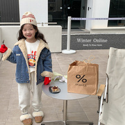 儿童韩版牛仔外套2022冬季女童休闲时尚，毛毛翻领棉衣棉服