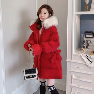 红色收腰大毛领中长款棉服女2023冬季大码韩版洋气，设计感棉衣外套
