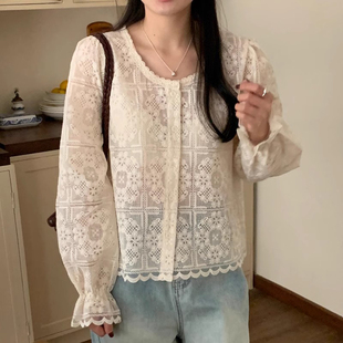 韩国chic春季复古重工镂空钩花蕾丝衬衫女小众设计喇叭袖上衣