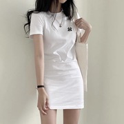 ny白色圆领连衣裙女短袖，宽松t恤裙2024夏新中(夏新中)长款显瘦打底裙