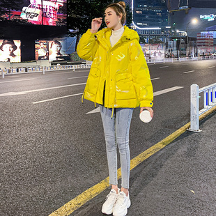 2023冬季韩版亮面羽绒服女黄色，短款免洗连帽小个子白鸭绒(白鸭绒)外套