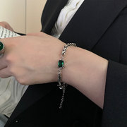 韩国925纯银方形绿宝石，手链女复古镂空时尚爱心扣头手串