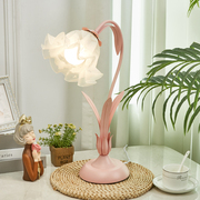 创意浪漫台灯卧室ins少女生日礼物床头灯网红个性花朵欧式氛围灯