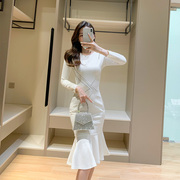 白色修身连衣裙女2023秋季时尚优雅职业OL长袖显瘦鱼尾包臀裙