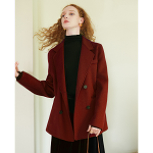 徐莫西(徐莫西)复古红色宽松西装，法式羊毛短款双排扣双面呢大衣外套女冬