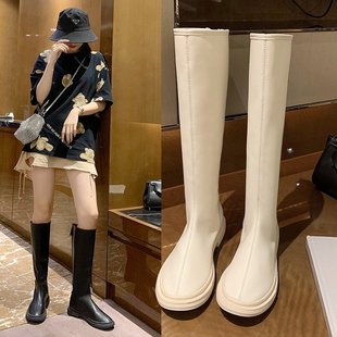 长靴女2020年秋季韩版圆头平底骑士靴复古后拉链高筒靴女靴子
