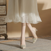 后空凉鞋女2023夏气质(夏气质)仙女珍珠，一字带尖头透明包头高跟鞋6cm