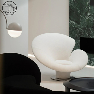 北欧轻奢现代设计师创意花朵玻璃钢，客厅酒店样板房休闲马蹄莲花椅