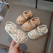 女宝鞋子婴儿学步鞋软底，凉鞋包头樱桃宝宝鞋，儿童2024夏季女童鞋潮