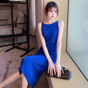 克莱因蓝吊带连衣裙女裙蓝色，气质别致宝蓝色的高级感质感裙子夏季