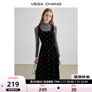 vegachang丝绒连衣裙，女2023年秋冬法式小众，黑色刺绣背心长裙