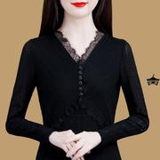 秋款蕾丝长袖打底衫黑色，v领洋气上衣，2024年气质显瘦保暖小衫