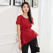 杨门夏季短袖套头衬衫女圆领红色不规则原创设计收腰红色通勤衬衣