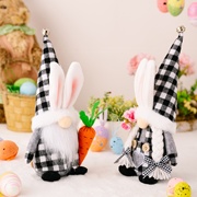 h4复活节装饰品黑白格子兔耳朵，抱胡萝卜公仔创意桌面小摆件