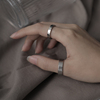 戒指男女潮ins冷淡风，简约银色情侣戒指宽窄对戒钛钢不掉色可刻字