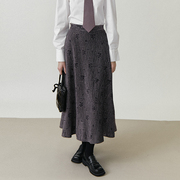 xunruo熏若中长款半身裙，原创深灰紫绒面，印花复古伞裙设计师品牌